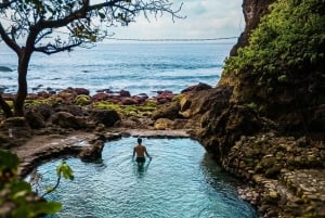 Nusa Penida Land Tour with Professional Photography Camera