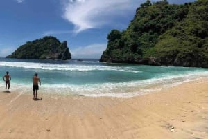 Nusa Penida: Prive Oostkust Avontuur Arrangement