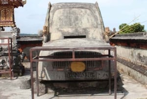 Nusa Penida Snorkeling Tour and Car Temple Visit