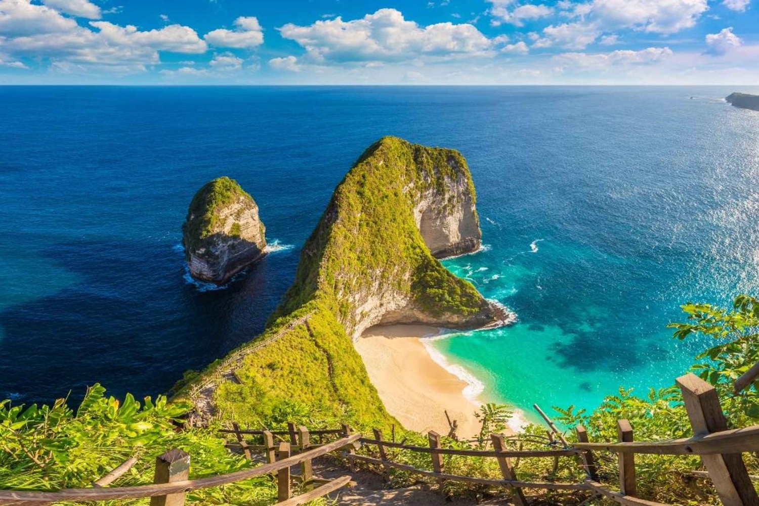 Nusa Penida: West and East Penida Tour all inclusive Lunch
