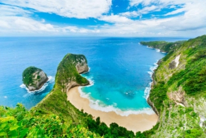 From Bali: Nusa Penida Private Full-Day Trip with Lunch