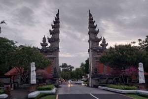 Nusadua: divertente lezione di lavorazione dell'argento