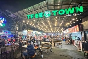 Tour della vita notturna di Pattaya: bar, club e feste come uno del posto