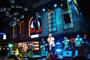 Tour della vita notturna di Pattaya: bar, club e feste come uno del posto