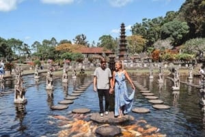 Private Lempuyang Insagram Tour and Swing &Goa Raja Waterfal