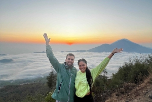 Private Mt Batur hike with Hot Springs & Hotel transfer