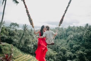 Private Ubud Tour With Professional Photographer with Edit