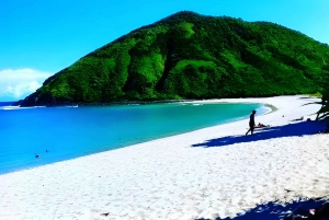 Sade Village, Kuta Lombok & South Coasts Tour