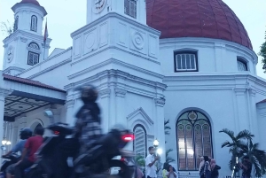 Semarang: 5-Day Java Highlights Tour to Ketapang Port