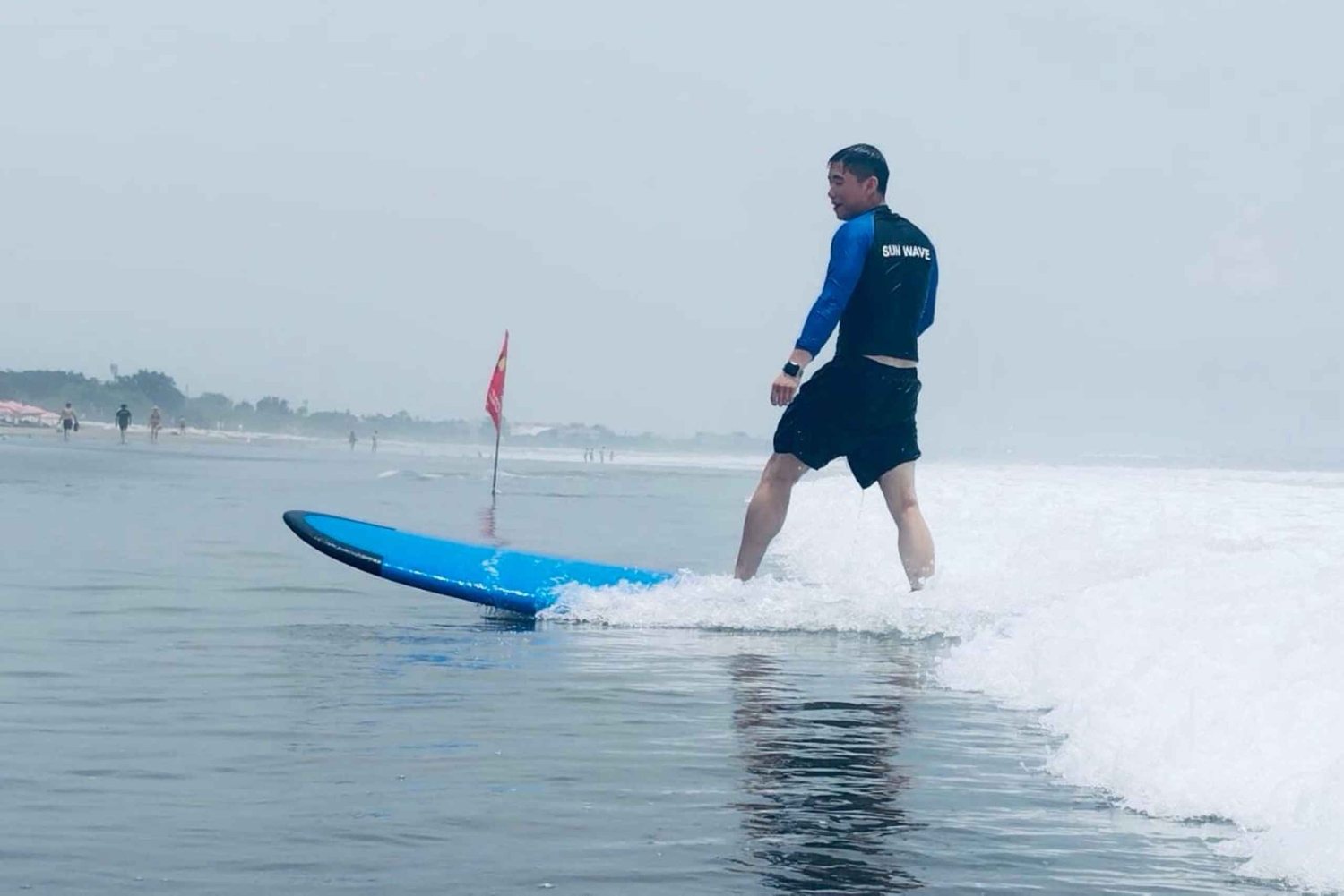 Seminyak: 2-Hour Surf Lesson in Seminyak for All Levels