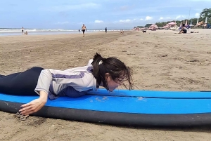 Seminyak: 2-Hour Surf Lesson in Seminyak for All Levels