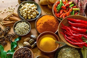 Seminyak : cours de cuisine balinaise et visite du marché (transport offert)