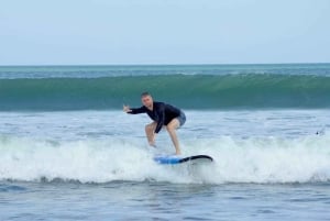 Seminyak: Beginner Surf Lesson with Pro Instructor
