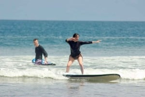Seminyak: Beginner Surf Lesson with Pro Instructor