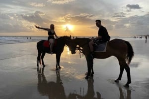 スミニャック：バリ島乗馬アドベンチャー スミニャックビーチ