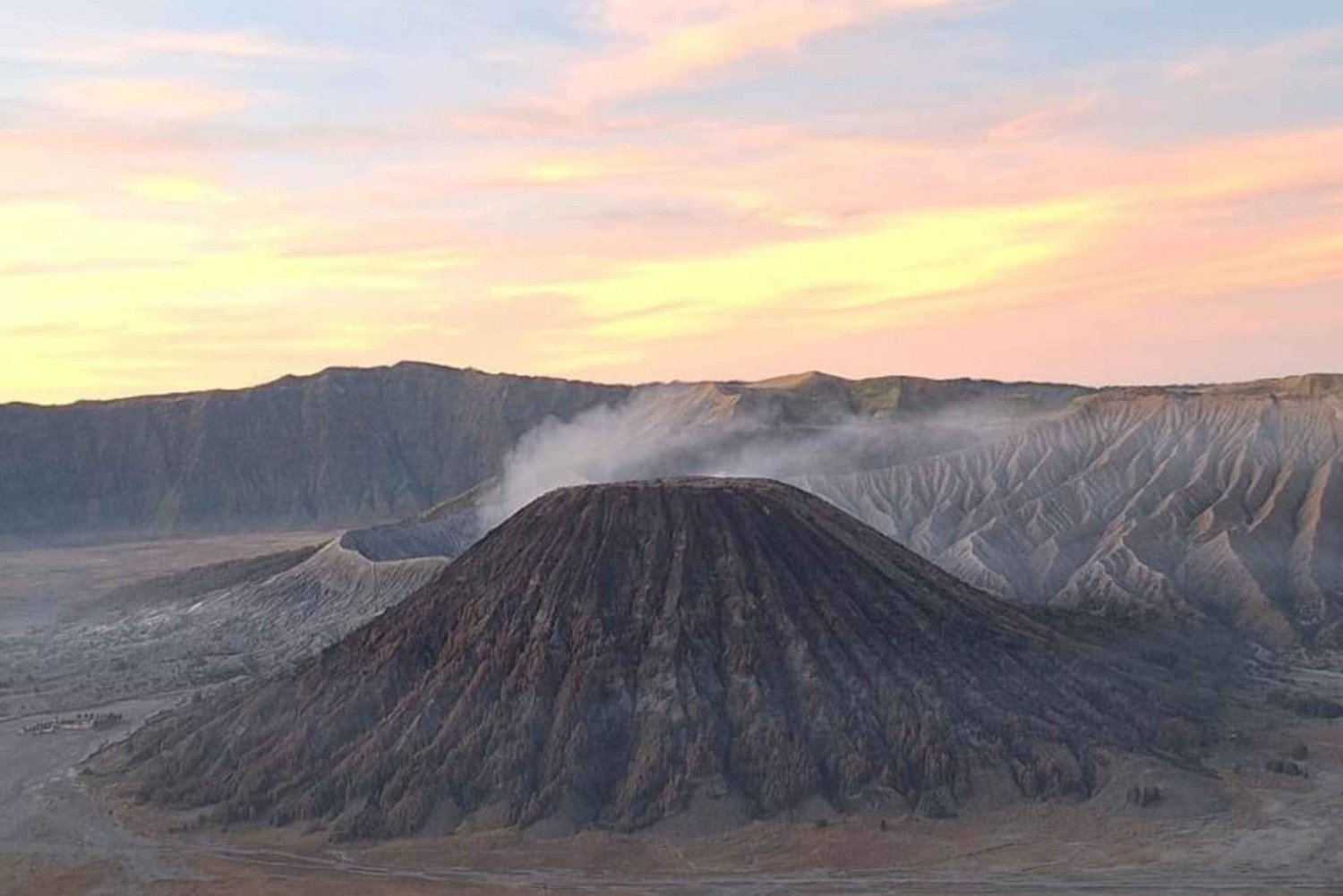 البداية: مالانج! جولة مشاركة Bromo Sunrise وIjen 2D/1N