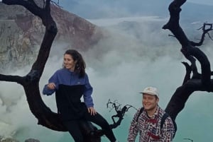 البداية: مالانج! جولة مشاركة Bromo Sunrise وIjen 2D/1N