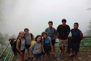 Comienza: Malang Excursión de 3 días a Tumpak Sewu, Bromo e Ijen