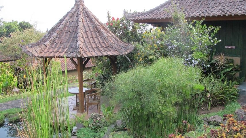 Strawberry Hill Hotel And Restaurant In Bali My Guide Bali
