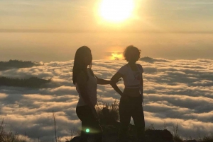 Auringonlaskun vaellus Mount Batur