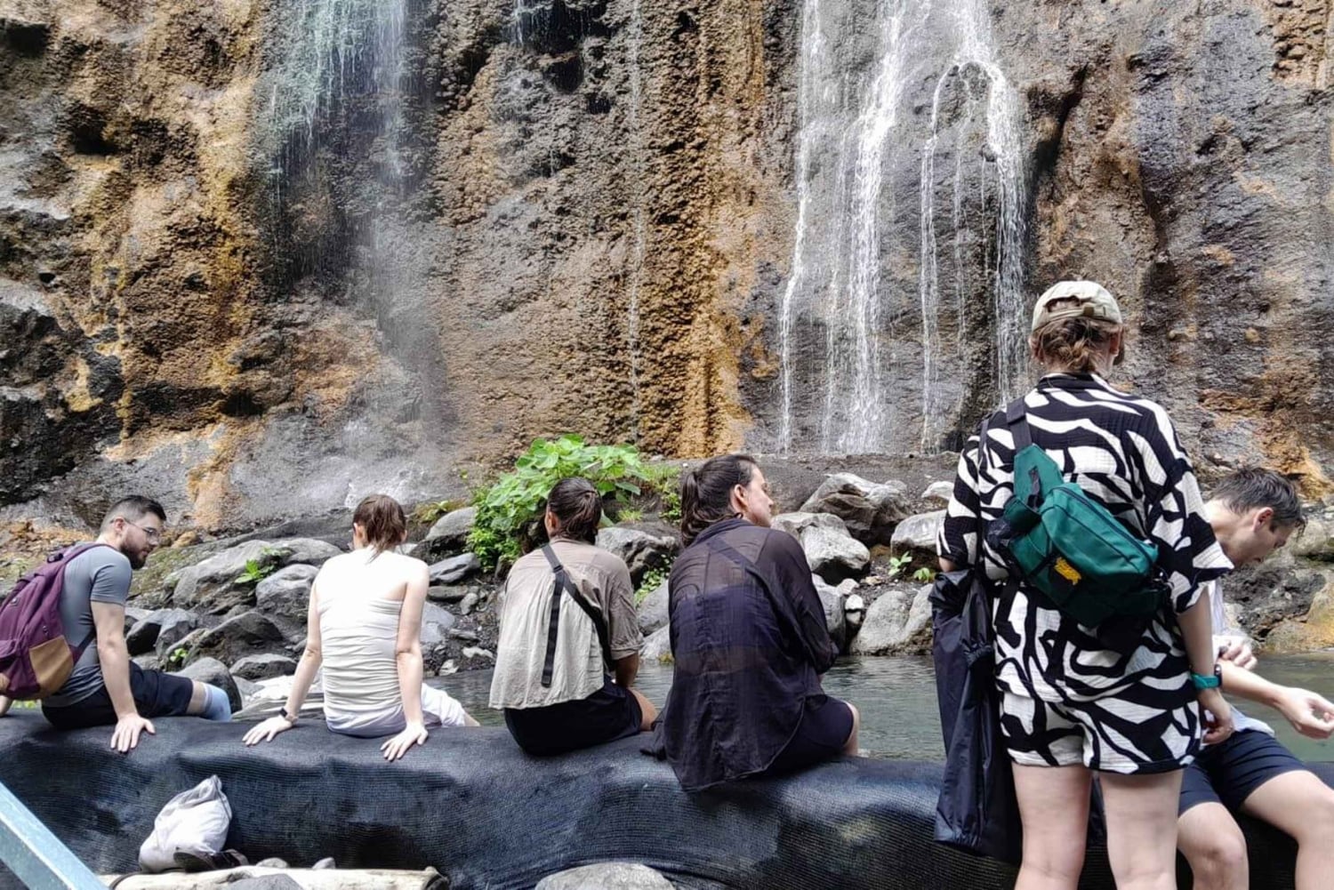 スラバヤまたはマラン：トゥンパク・セウ・ブロモ2日1泊