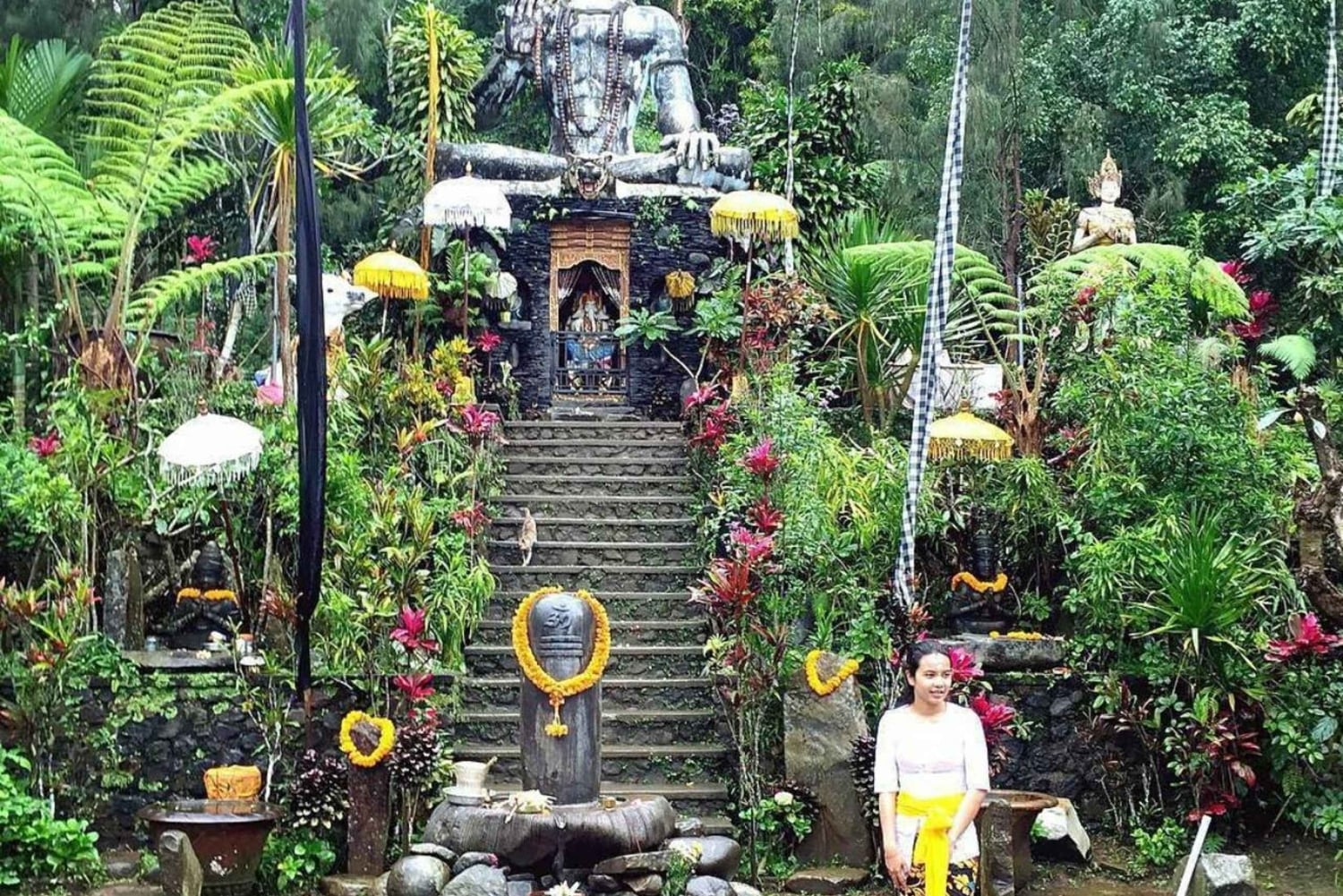 Tabanan: il rituale di purificazione Pura Siwa Melukat