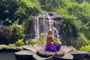 Taman Beji Griya Waterfall: Holy Bathing/Soul Retreat Ritual