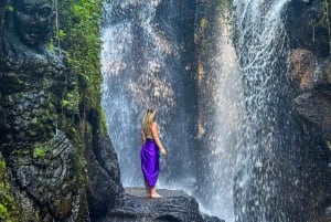 Taman Beji Griya Waterfall: Holy Bathing/Soul Retreat Ritual