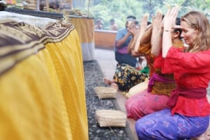 Taman Beji waterval: Zuiveringsreis voor lichaam en ziel