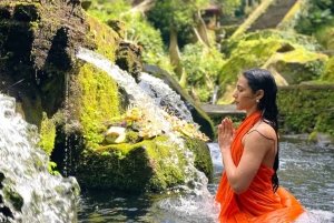 Tampaksiring: Melukat Purification Ritual for First-Timers