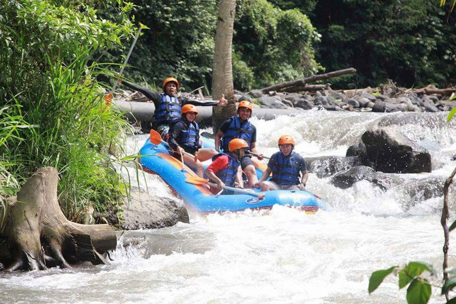 Telaga Waja: Rafting em águas brancas com almoço