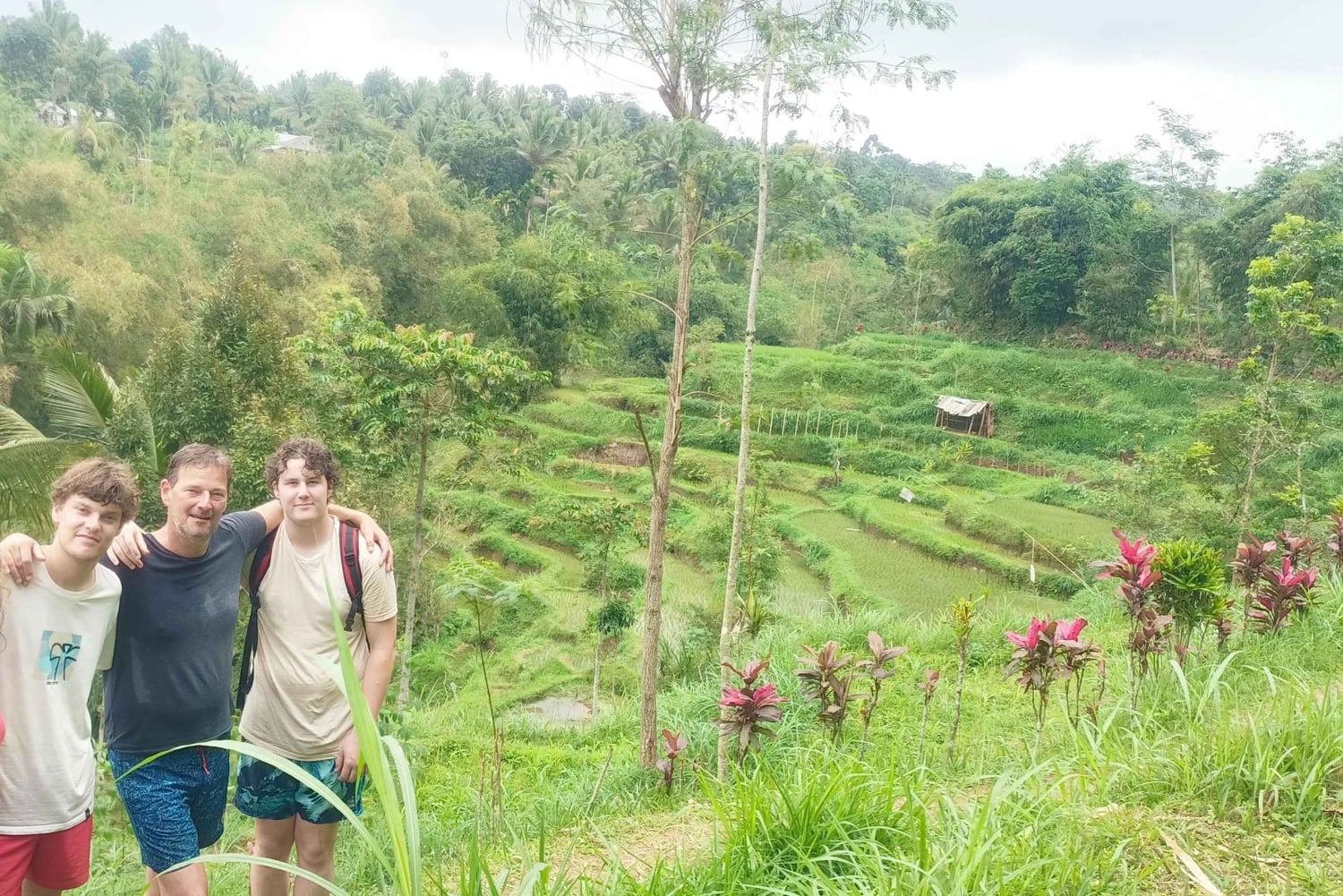 Tetebatu: Waterfalls, Spices, Rice Terrace, Monkey forest
