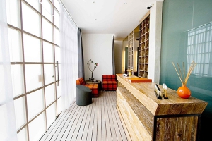 Therapy Spa at Echo Beach