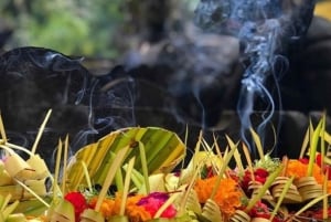 Tirta Empul: Wycieczka do świątyni z opcjonalnym oczyszczaniem duchowym