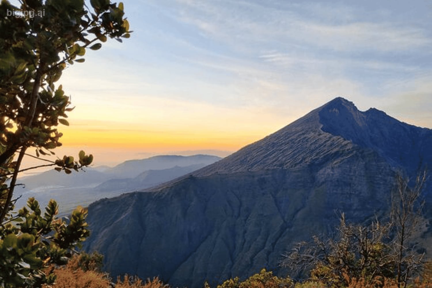 Trekking mount rinjani gren summit 2 days tour