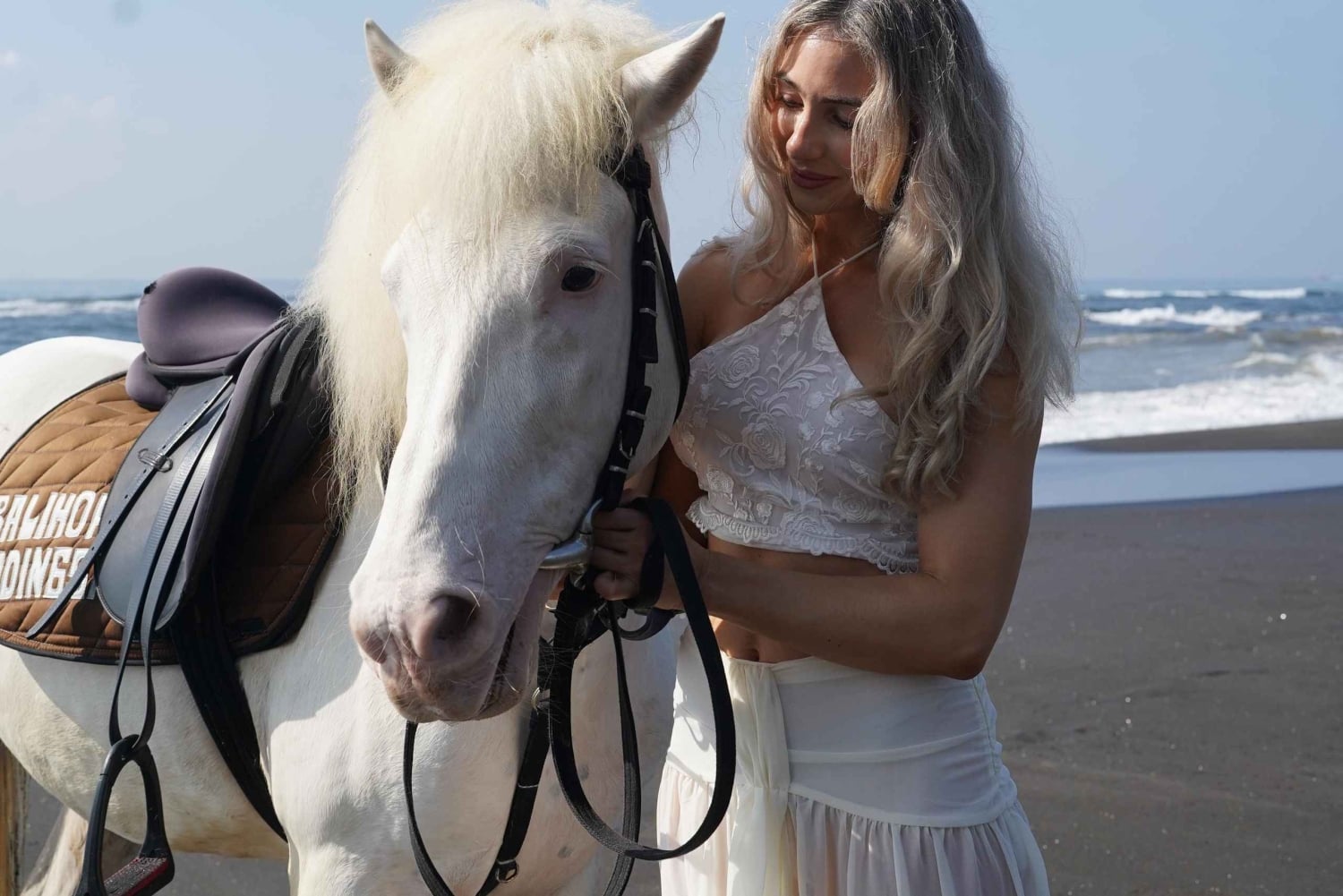 Ubud: 1 hora de paseo a caballo por la playa con traslado