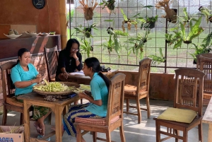 Ubud: 3-Hour Traditional Balinese Painting Class