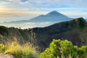 Ubud : Mount Batur Alternative Sunset Trekking