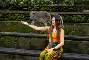 Ubud: aventura de ATV, cachoeiras, templo e passeio pela floresta dos macacos
