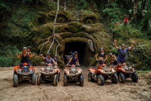 Ubud: aventura de ATV, cachoeiras, templo e passeio pela floresta dos macacos