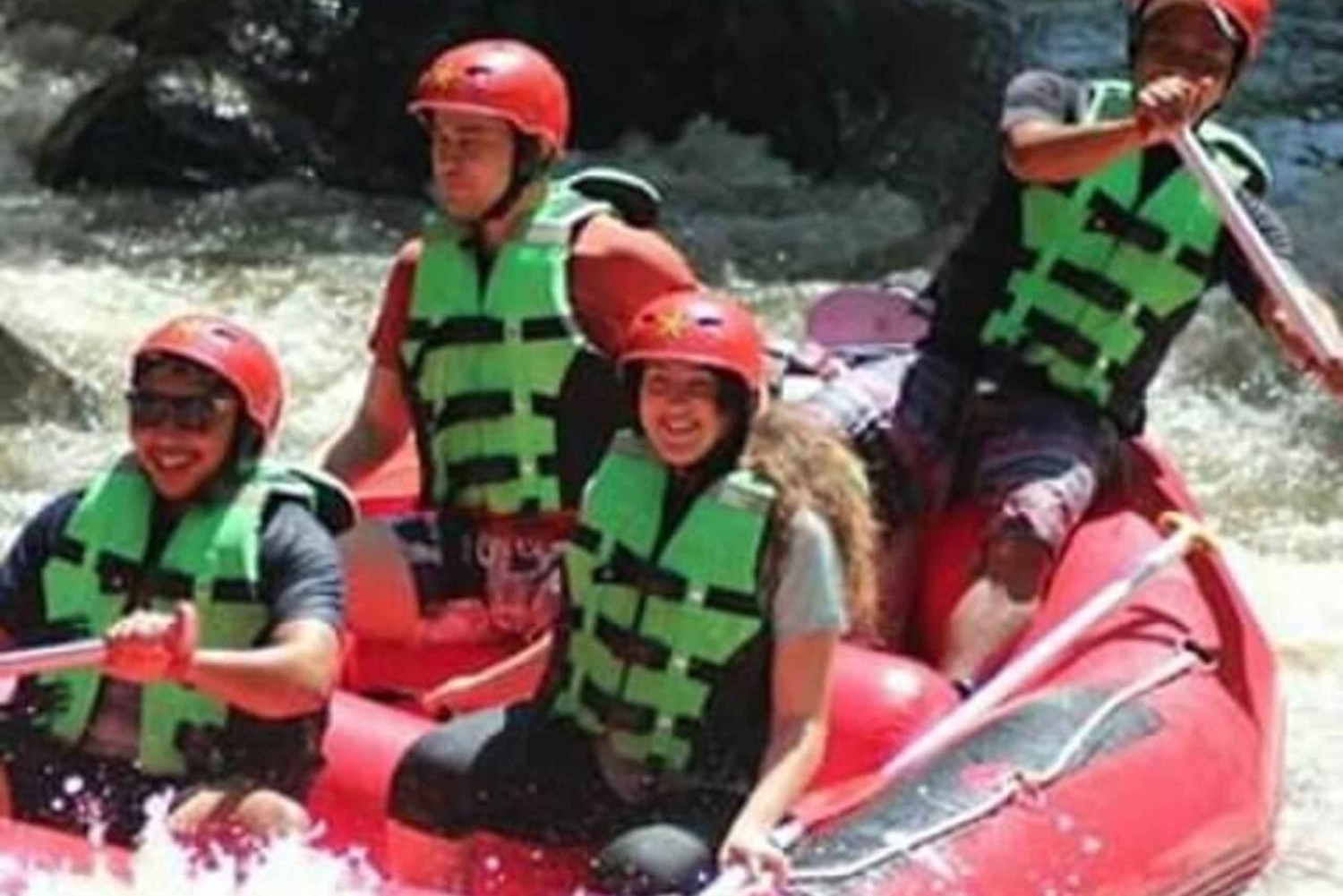 Ubud: ATV- og raftingtur med frokost og forsikring