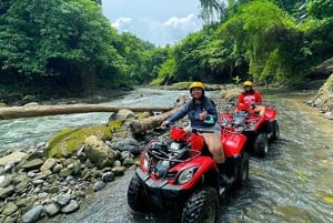 Ubud : Expérience d'aventure en quad en tandem ou en solo avec guide