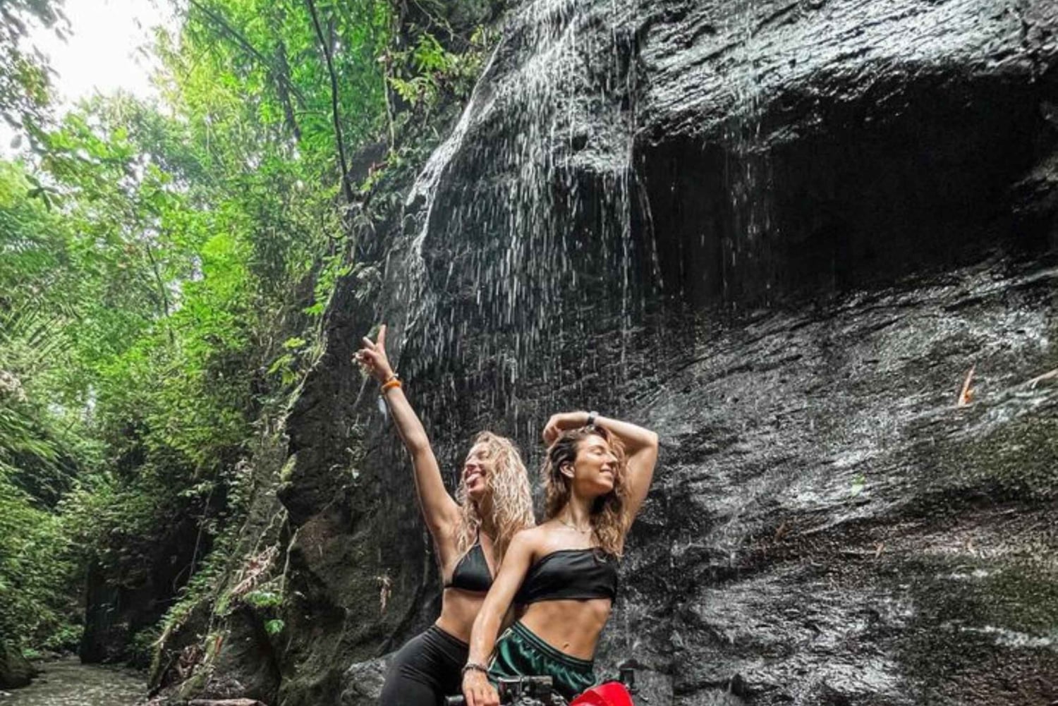 Убуд Бали: квадроцикл Kuber ATV с длинным туннелем и водопадами