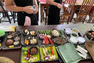 Ubud: balilainen ruoanlaittokurssi, riisipelto- ja markkinakierros