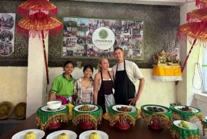 Ubud: balilainen ruoanlaittokurssi, riisipelto- ja markkinakierros