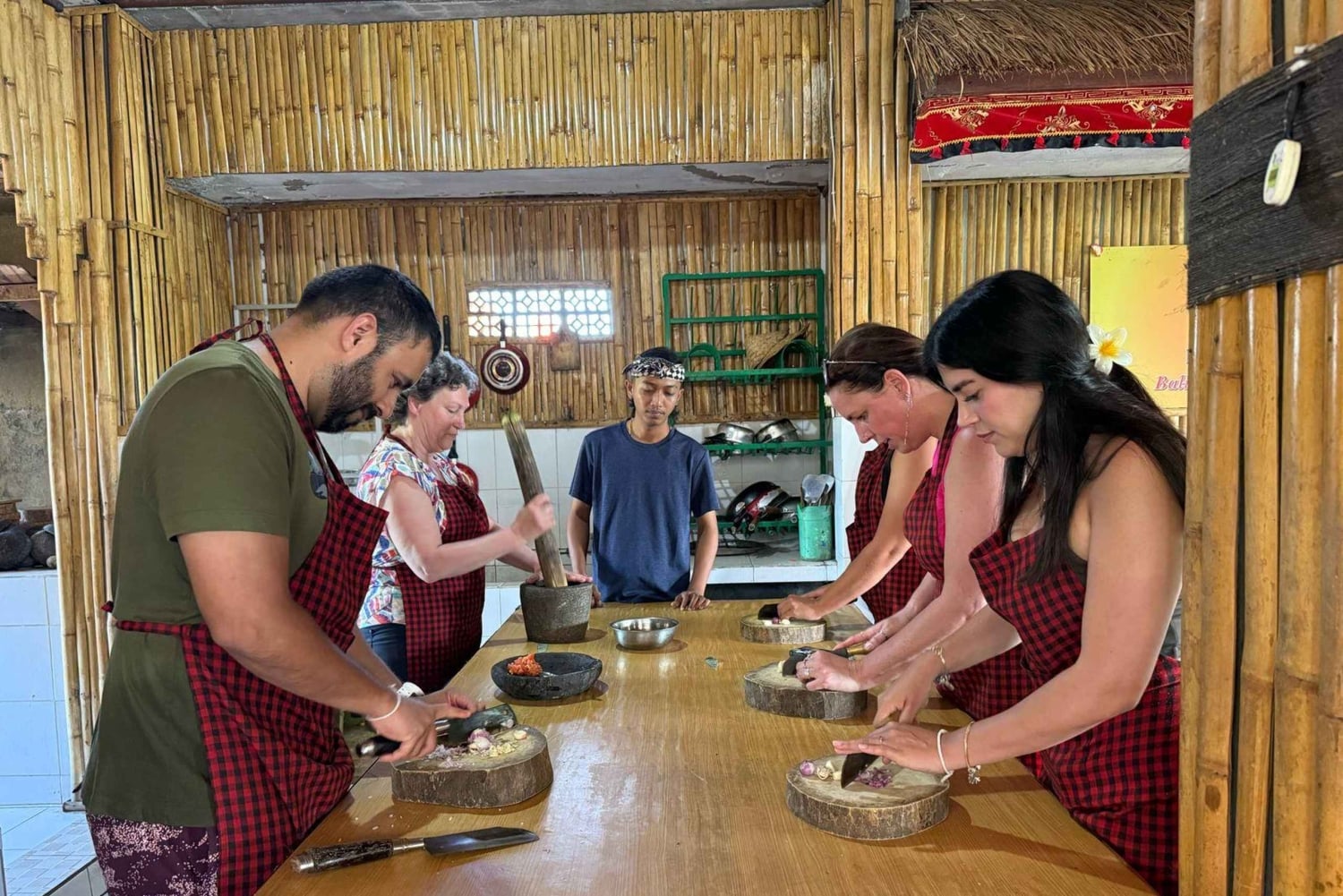 Ubud: Balinesischer Kochkurs mit traditionellen Gerichten