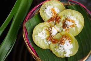 Ubud: Balinese dessertkookles bij een lokaal gezin