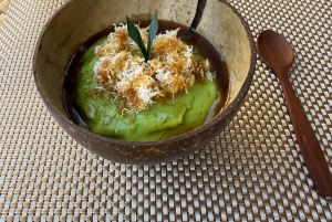 Ubud: Balinese dessertkookles bij een lokaal gezin