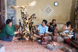 Ubud: Balinese Wood Carving Class & Rice Terrace Experience