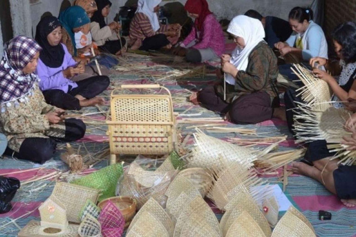 Ubud: Bambunkutomistyöpaja paikallisten käsityöläisten kanssa